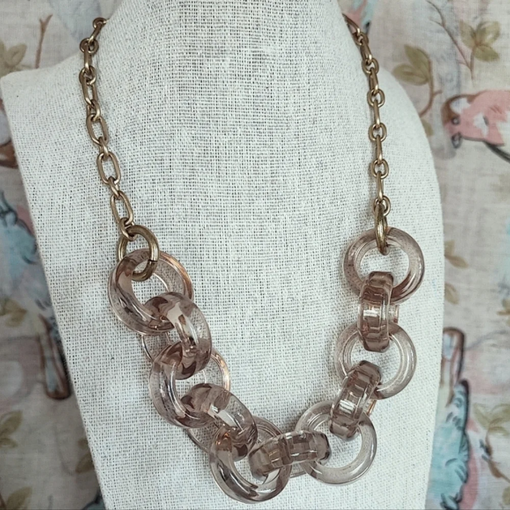 J. CREW Brand Transparent Taupe Lucite Link Wet Looking Brass Tone Necklace EUC